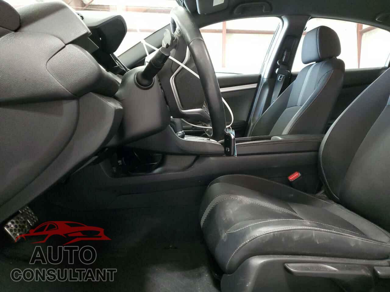 HONDA CIVIC 2019 - 2HGFC2F8XKH585048