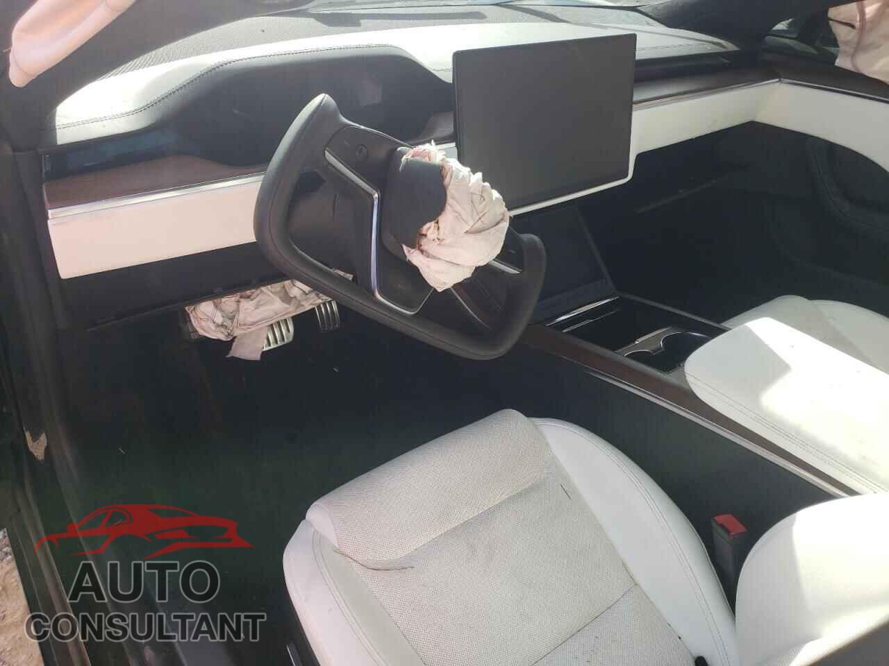 TESLA MODEL S 2022 - 5YJSA1E58NF467319