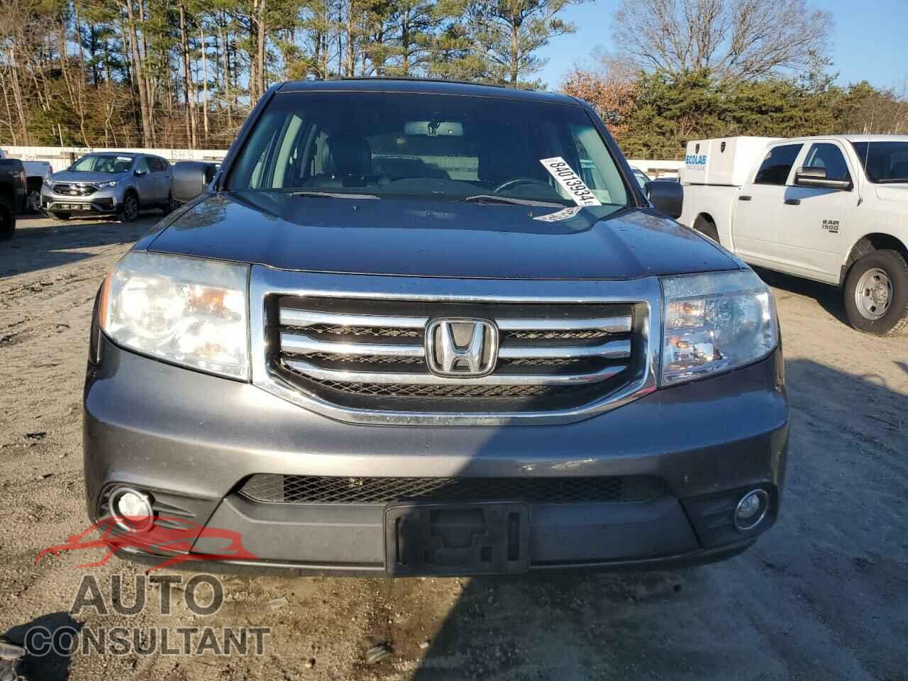 HONDA PILOT 2013 - 5FNYF4H5XDB066569