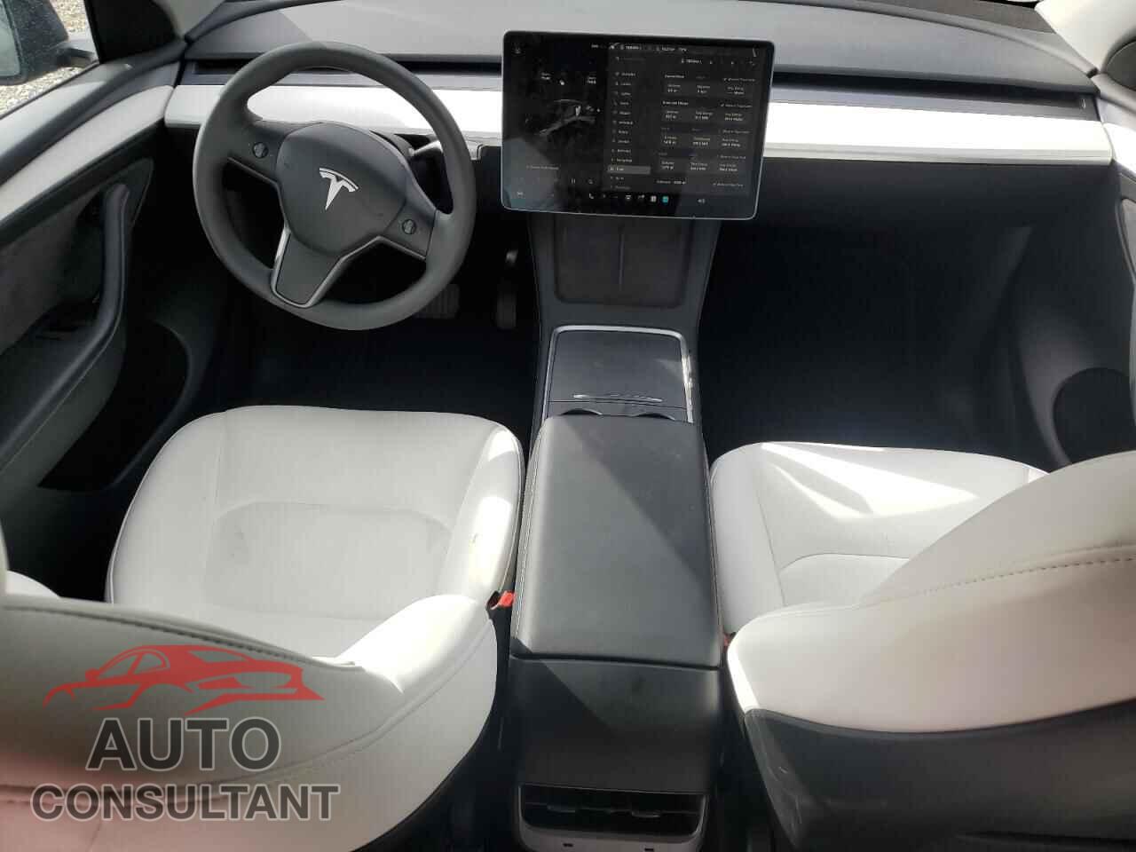 TESLA MODEL Y 2024 - 7SAYGDED6RF108979
