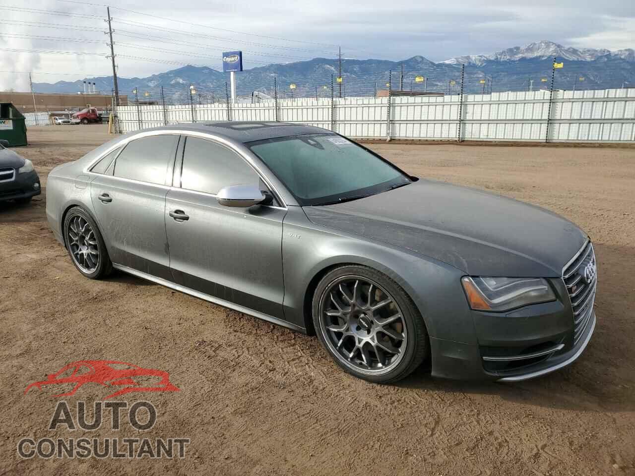 AUDI S8 2014 - WAUD2AFD0EN004276