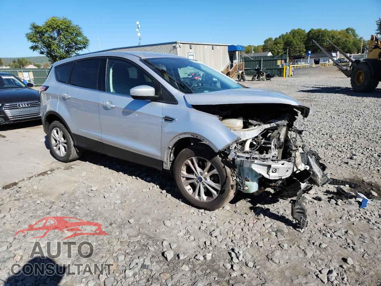 FORD ESCAPE 2017 - 1FMCU9GD2HUD90663