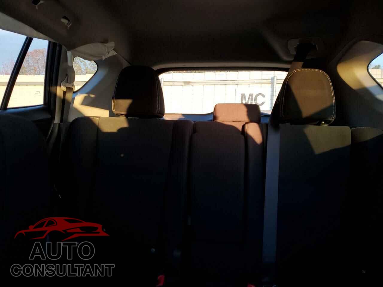 TOYOTA RAV4 2015 - 2T3RFREV2FW357456