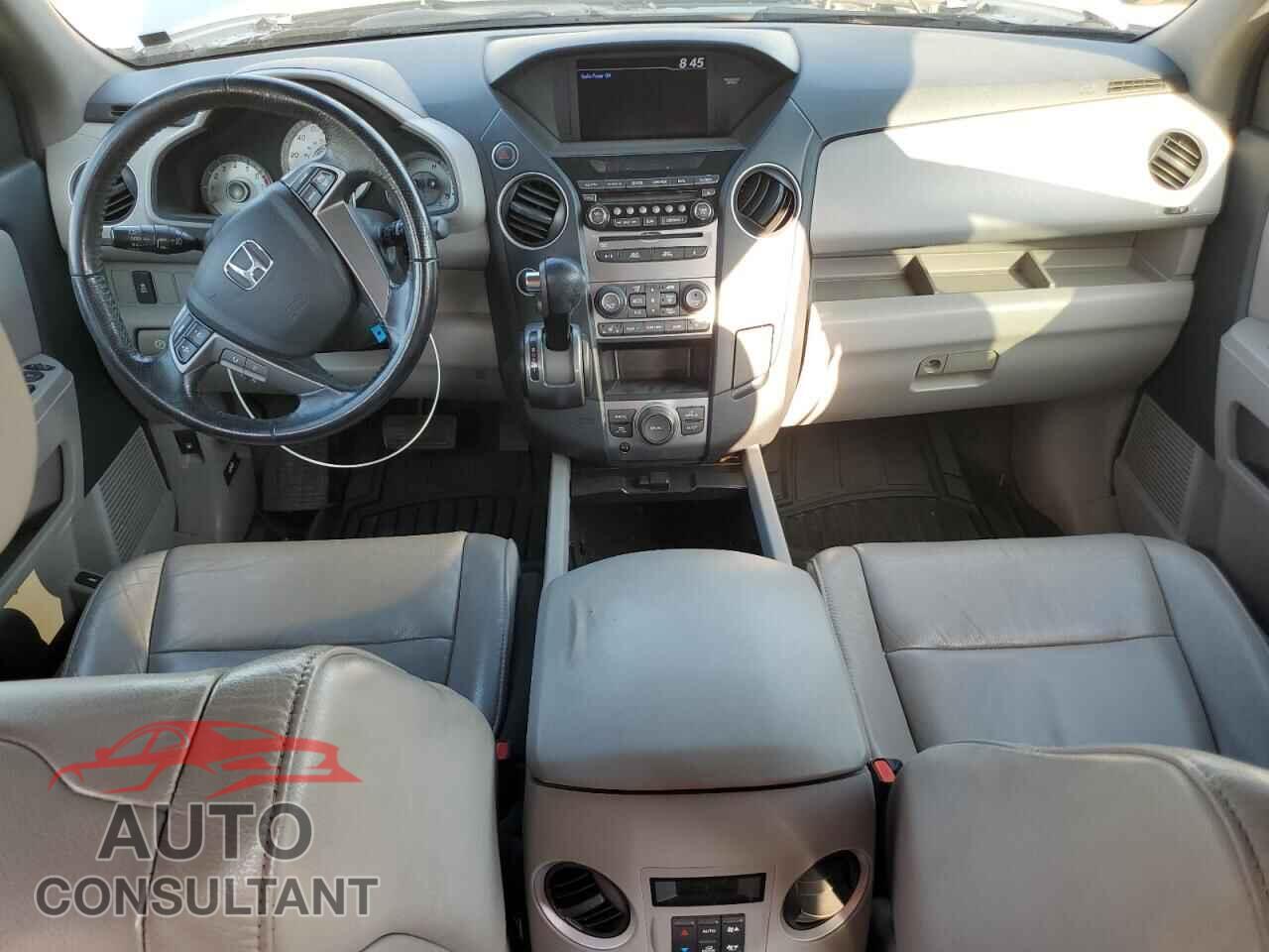 HONDA PILOT 2013 - 5FNYF4H67DB076226