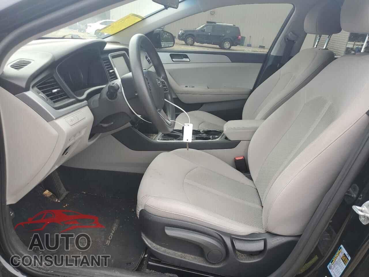 HYUNDAI SONATA 2019 - 5NPE24AF3KH819486
