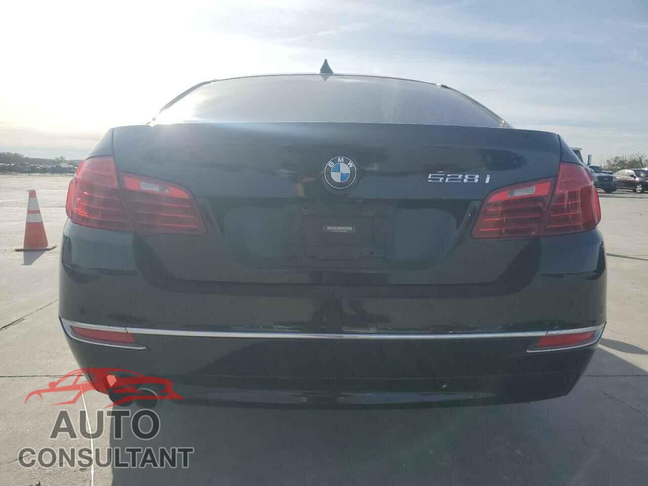 BMW 5 SERIES 2015 - WBA5A7C54FD623865