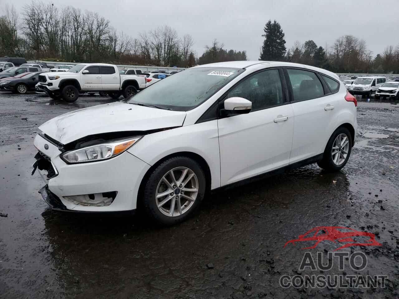 FORD FOCUS 2017 - 1FADP3K22HL344619