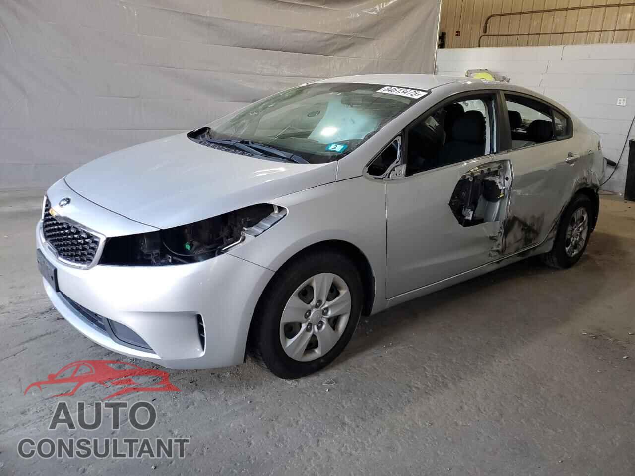 KIA FORTE 2018 - 3KPFK4A72JE246497