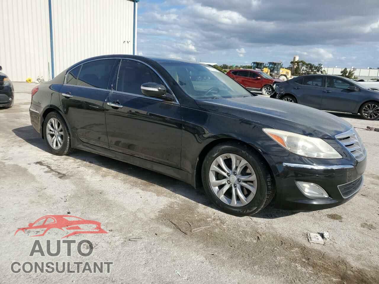 HYUNDAI GENESIS 2013 - KMHGC4DD4DU255092
