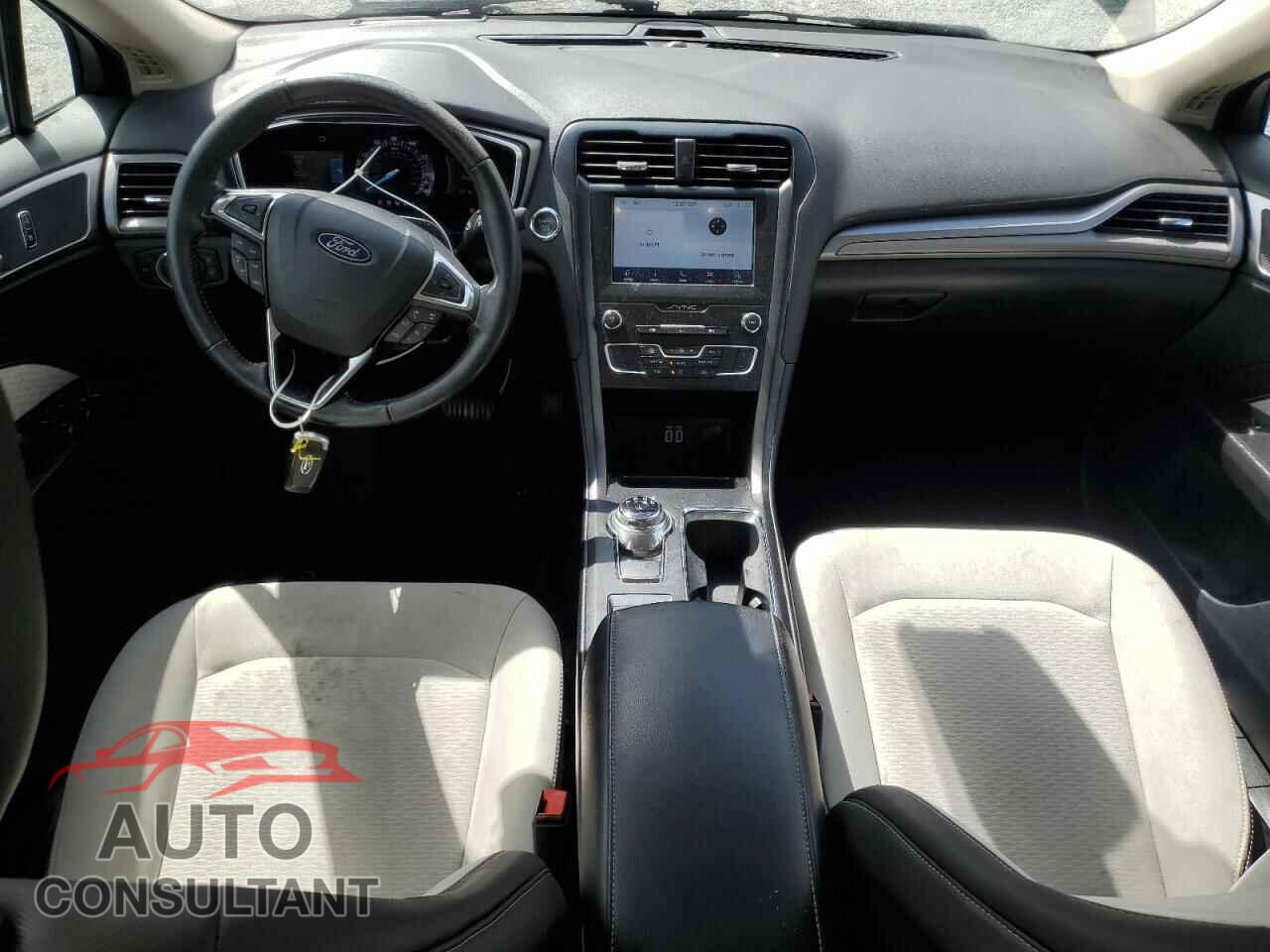 FORD FUSION 2020 - 3FA6P0HD1LR183982