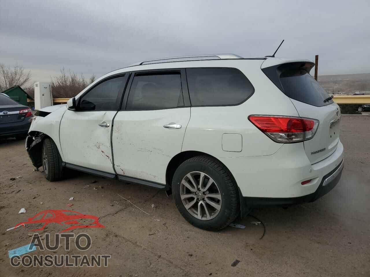 NISSAN PATHFINDER 2015 - 5N1AR2MM0FC671870
