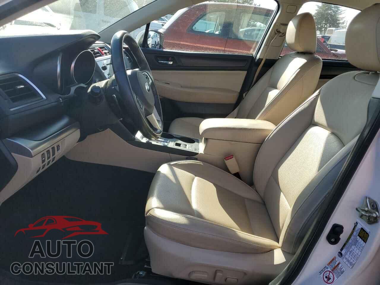 SUBARU LEGACY 2015 - 4S3BNBN68F3032074