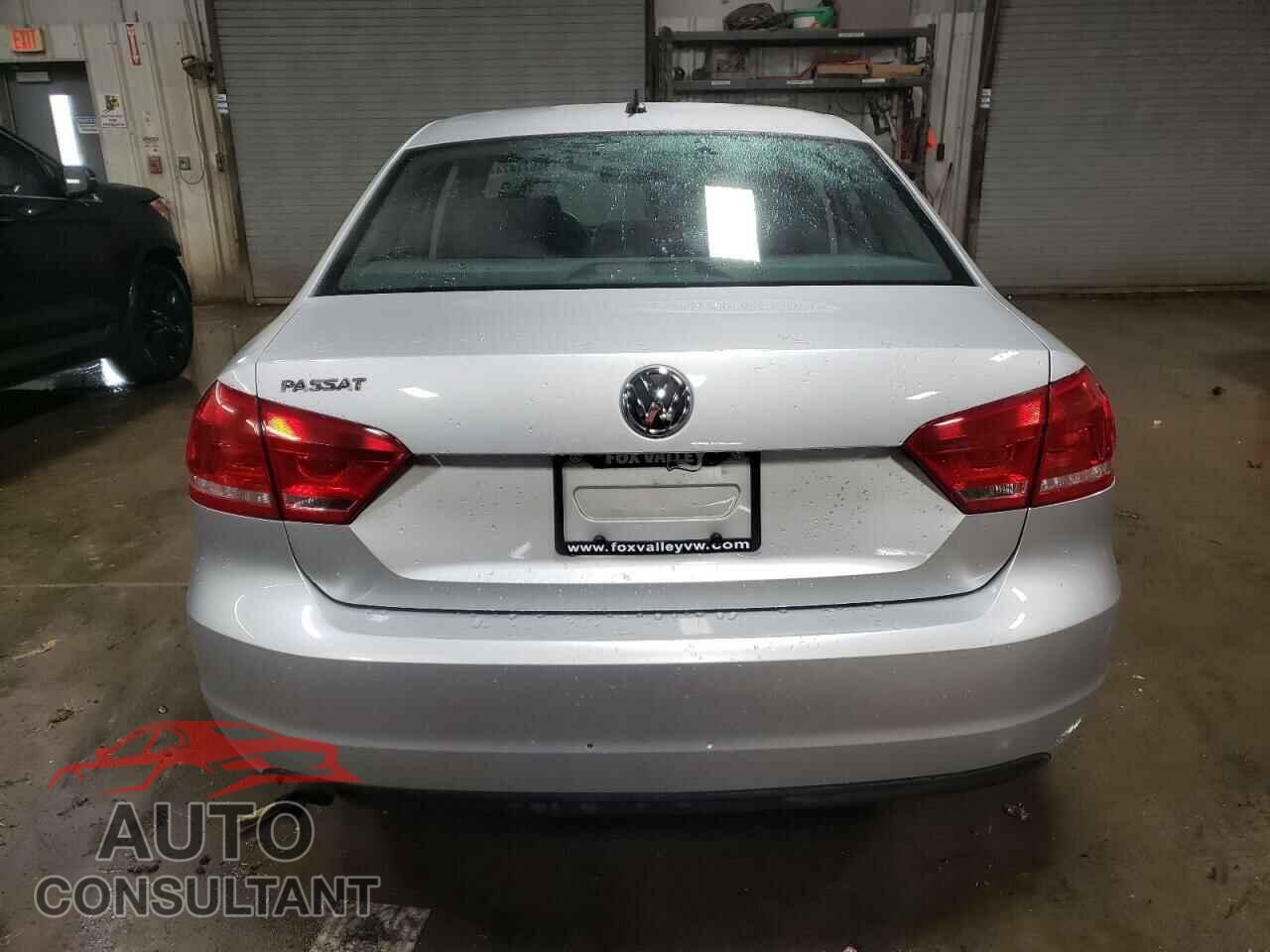 VOLKSWAGEN PASSAT 2012 - 1VWAP7A38CC064904