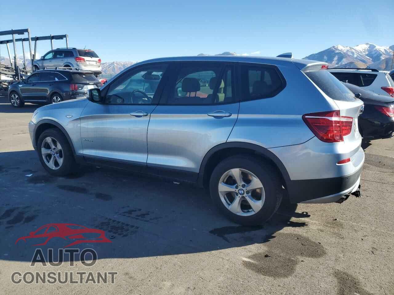 BMW X3 2011 - 5UXWX5C52BL711211