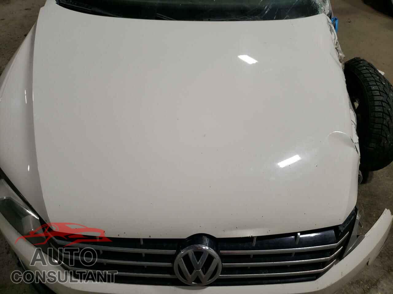 VOLKSWAGEN PASSAT 2014 - 1VWAN7A39EC012884