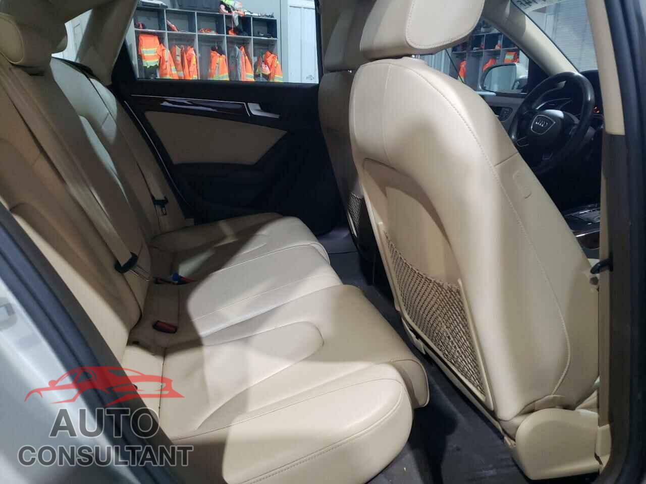 AUDI A4 2014 - WAUBFAFL2EN028761