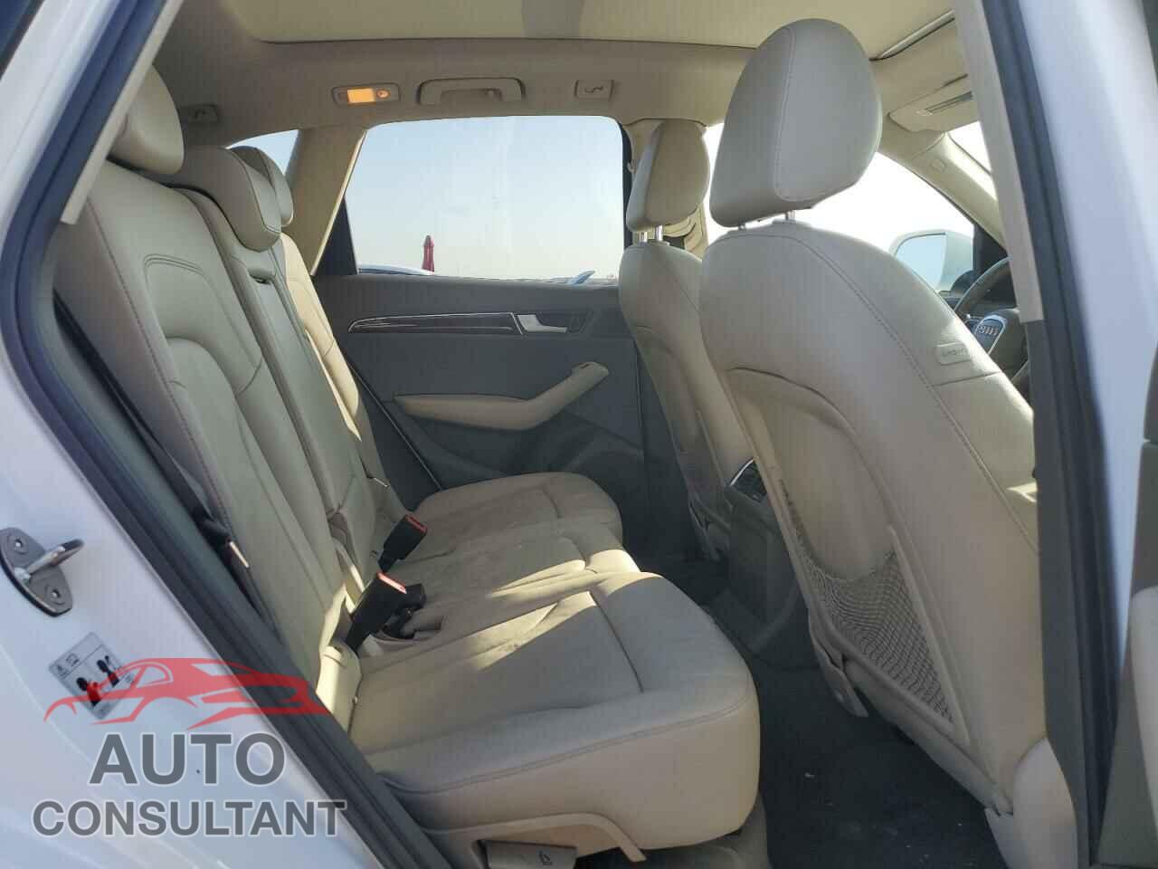 AUDI Q5 2011 - WA1CFAFP4BA076219