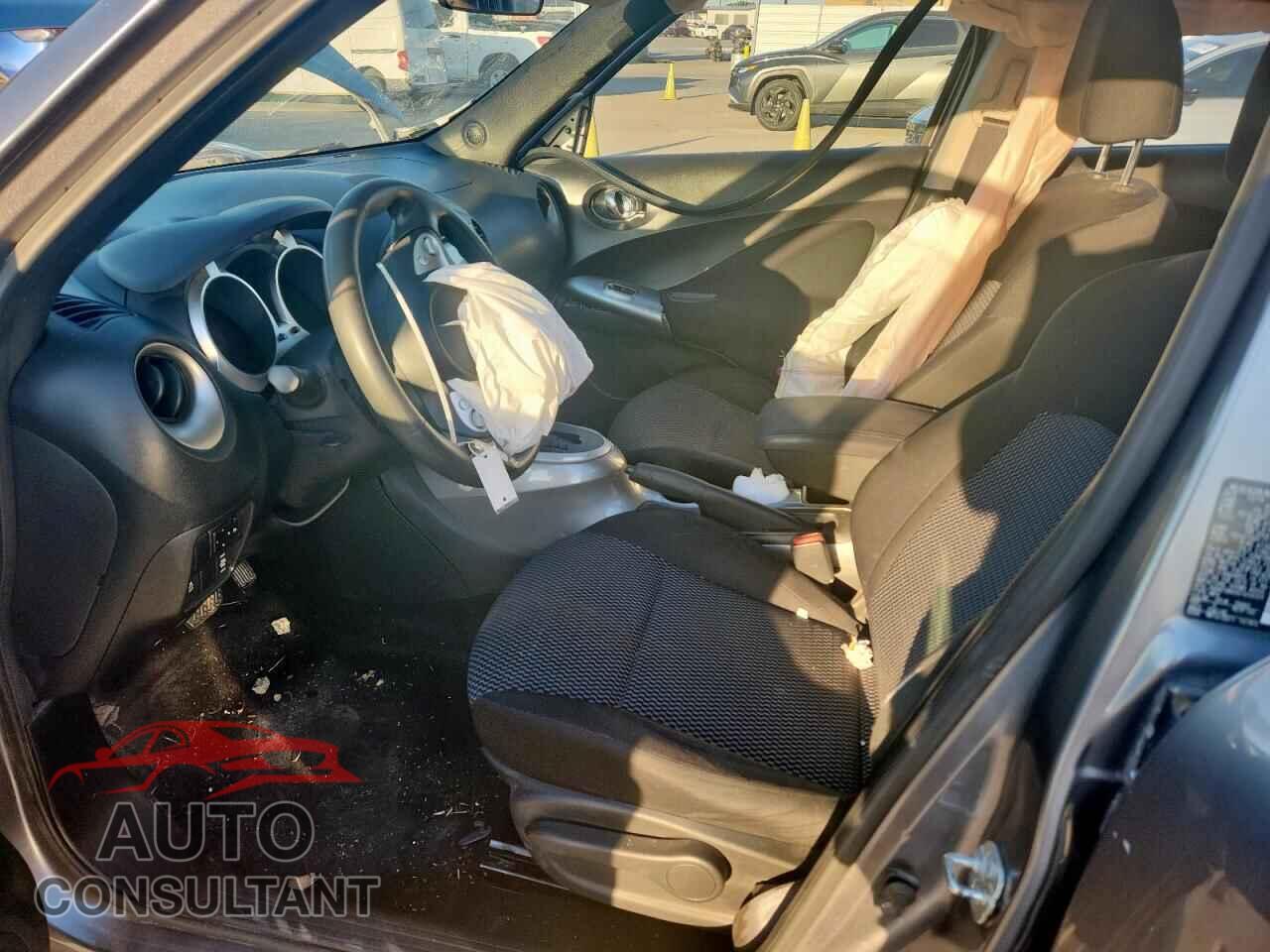 NISSAN JUKE 2016 - JN8AF5MV0GT656024