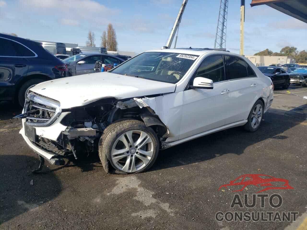 MERCEDES-BENZ E-CLASS 2014 - WDDHF8JB9EA977483