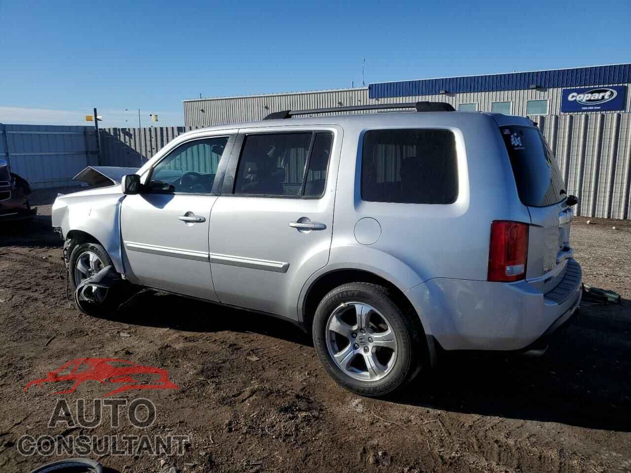 HONDA PILOT 2013 - 5FNYF4H6XDB040076