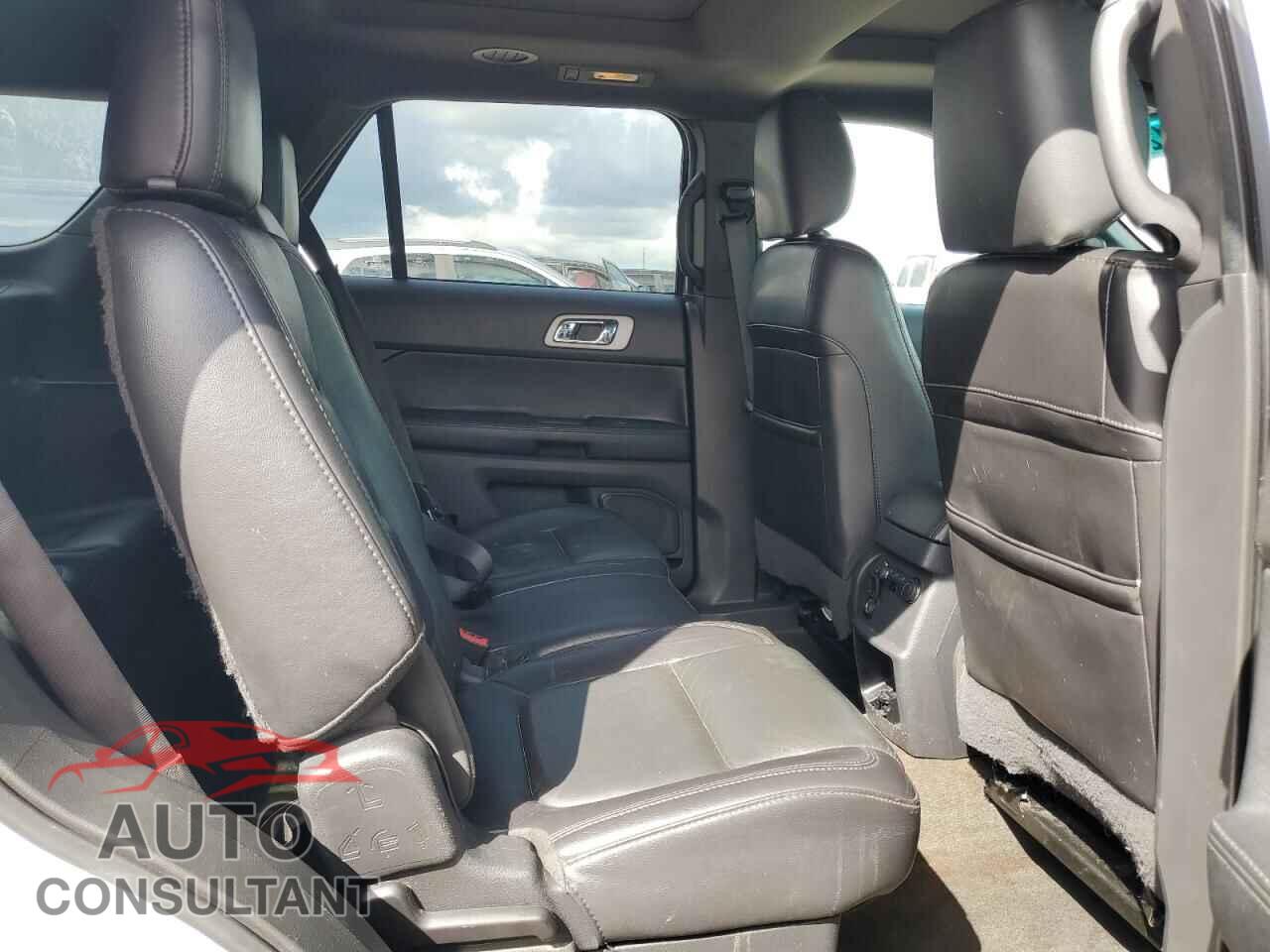 FORD EXPLORER 2014 - 1FM5K7D8XEGA31100