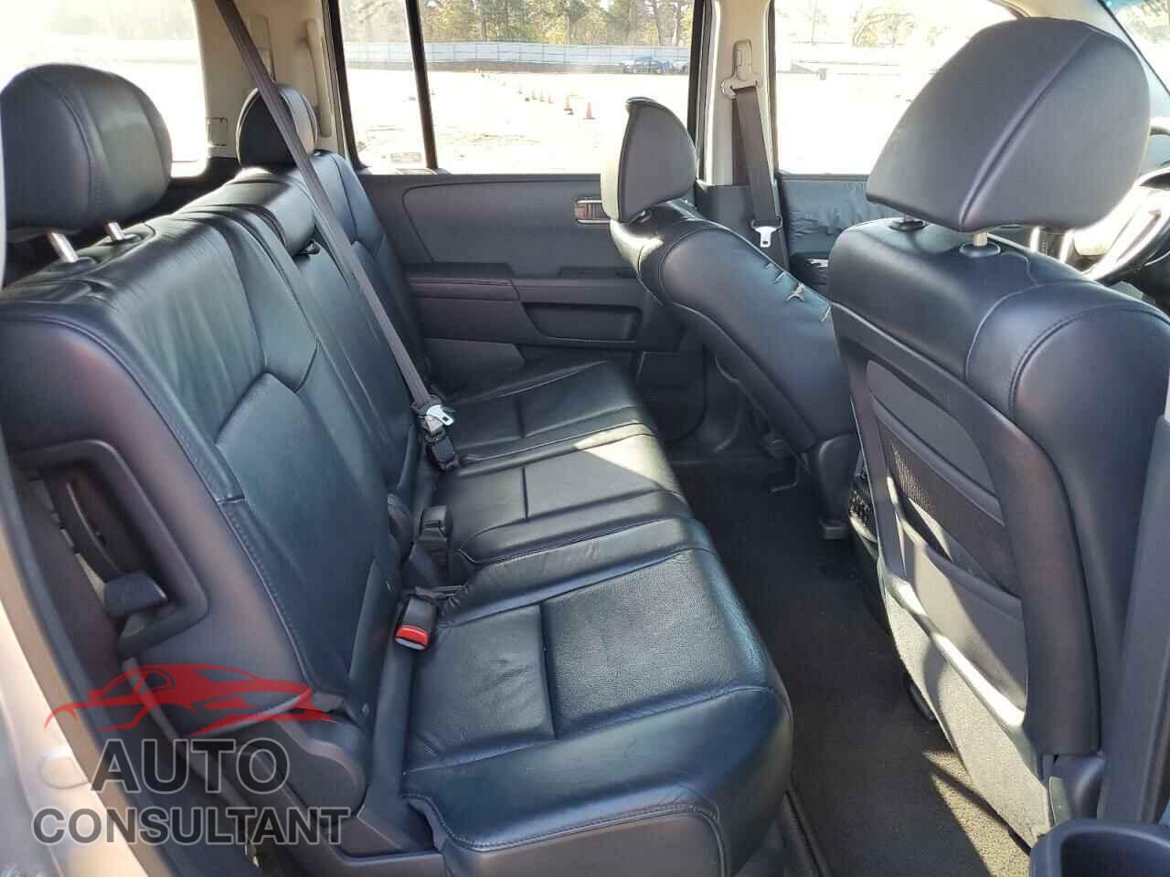 HONDA PILOT 2009 - 5FNYF48649B025354