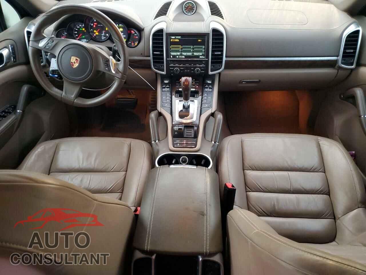 PORSCHE CAYENNE 2013 - WP1AA2A21DLA03845