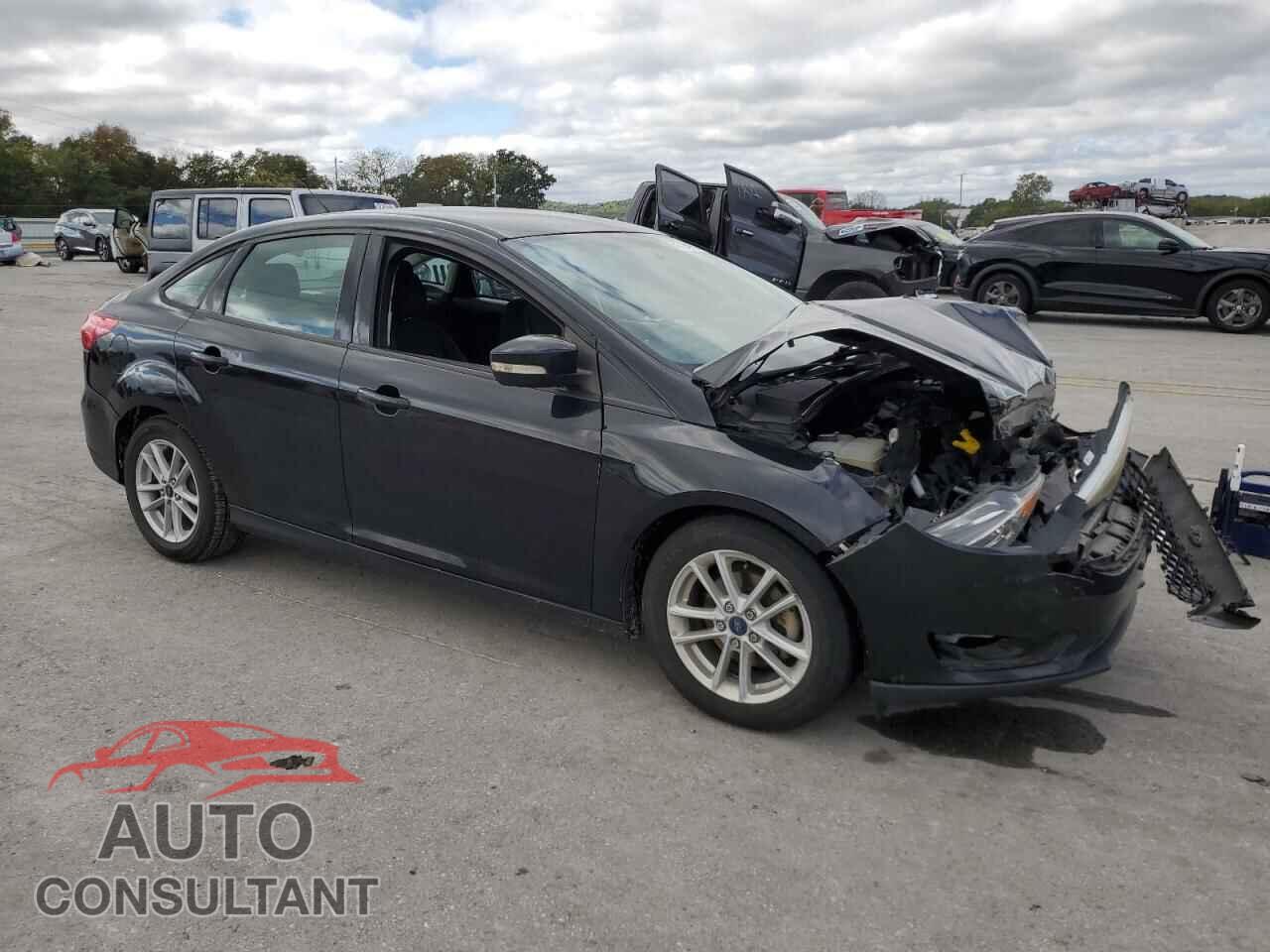 FORD FOCUS 2017 - 1FADP3F24HL232494