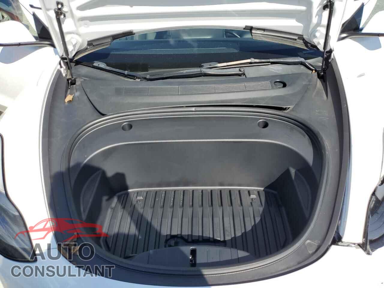 TESLA MODEL 3 2023 - 5YJ3E1EB8PF392221