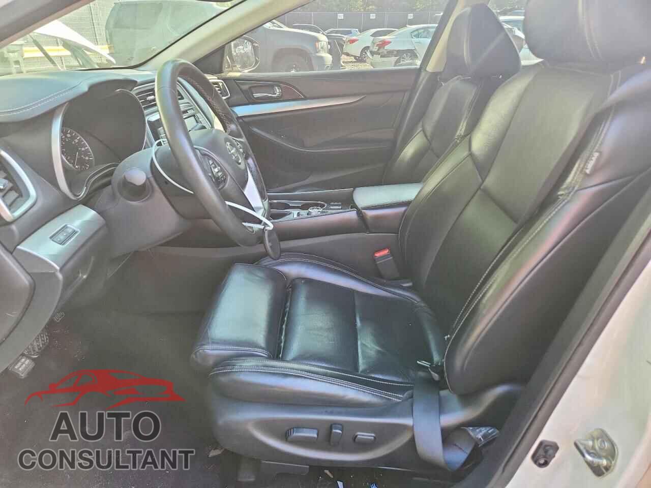NISSAN MAXIMA 2016 - 1N4AA6AP2GC433219