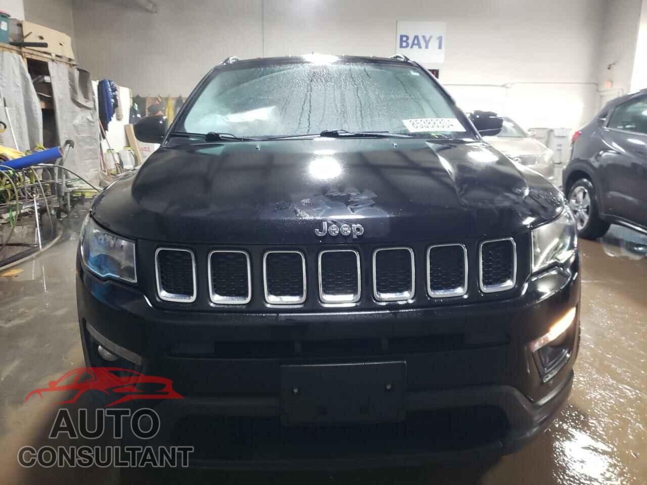 JEEP COMPASS 2017 - 3C4NJCBBXHT690955