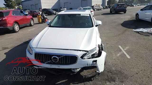 VOLVO S90 2018 - LVYBC0AL4JP034307