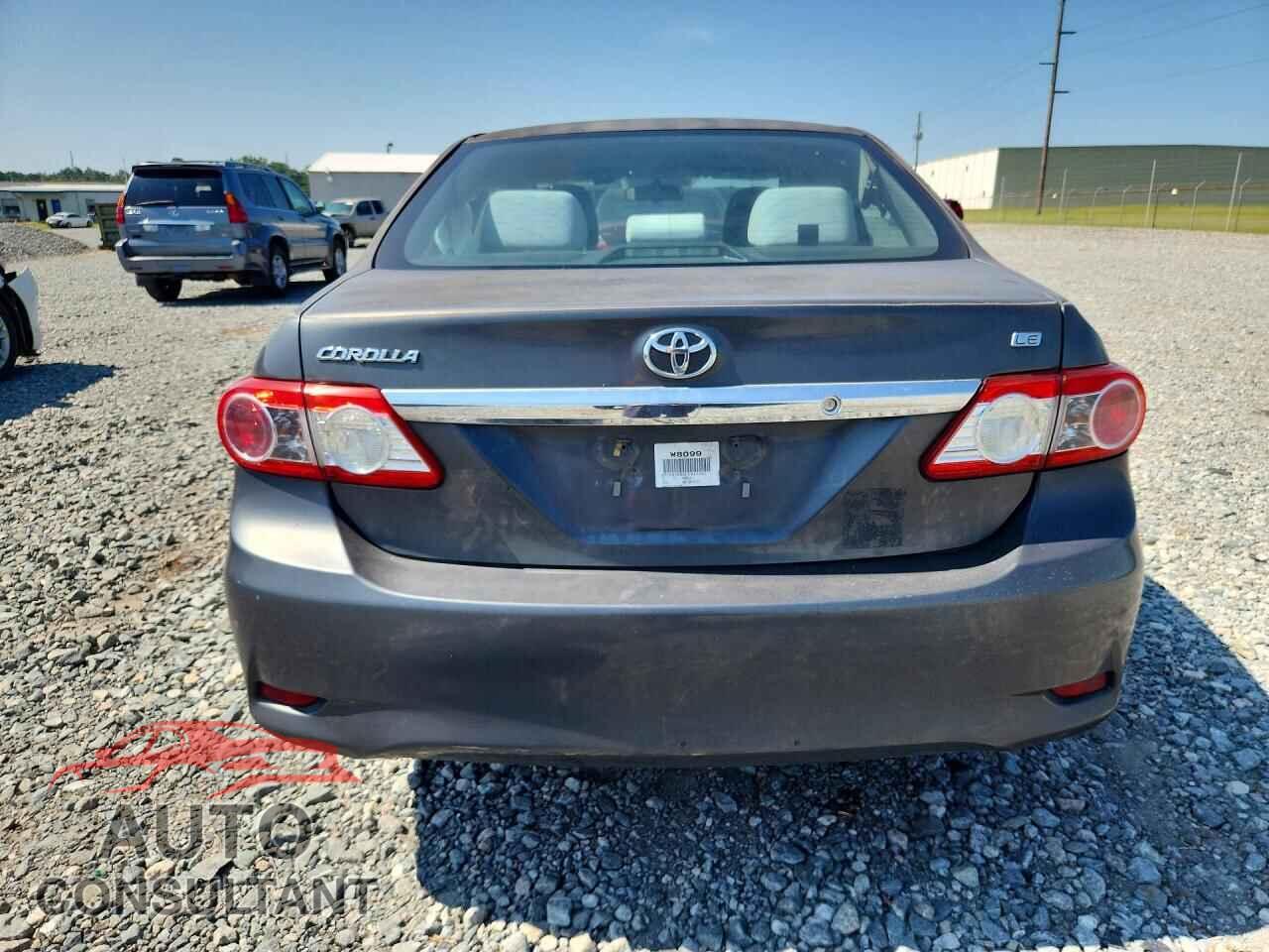 TOYOTA COROLLA 2012 - 2T1BU4EE6CC817041