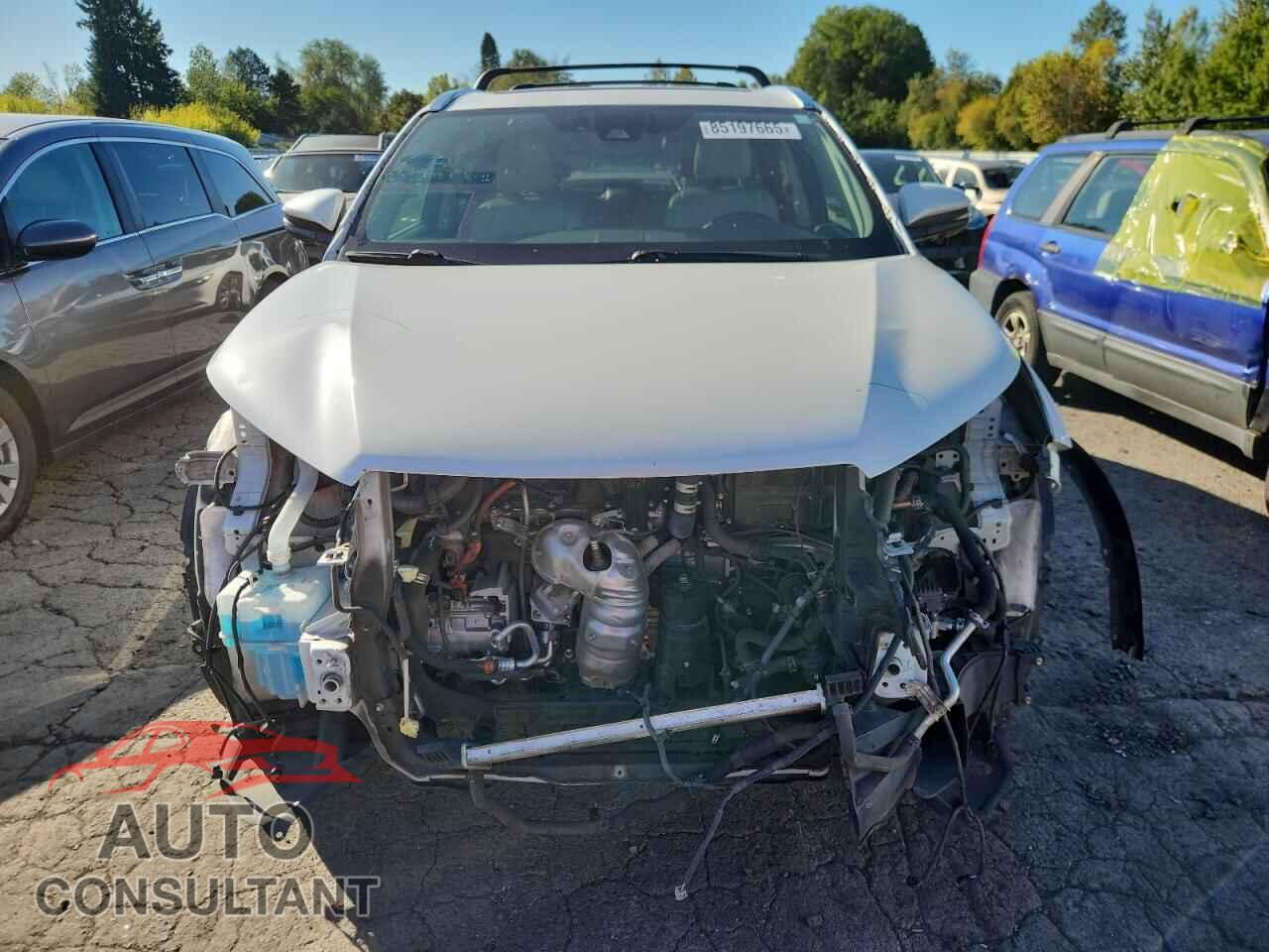 TOYOTA HIGHLANDER 2018 - 5TDDGRFH0JS040902