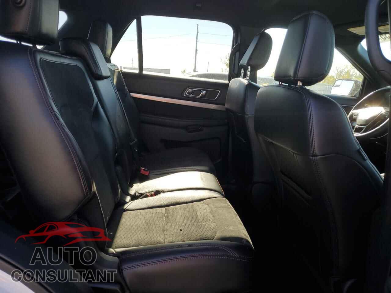FORD EXPLORER 2018 - 1FM5K8D84JGB54276