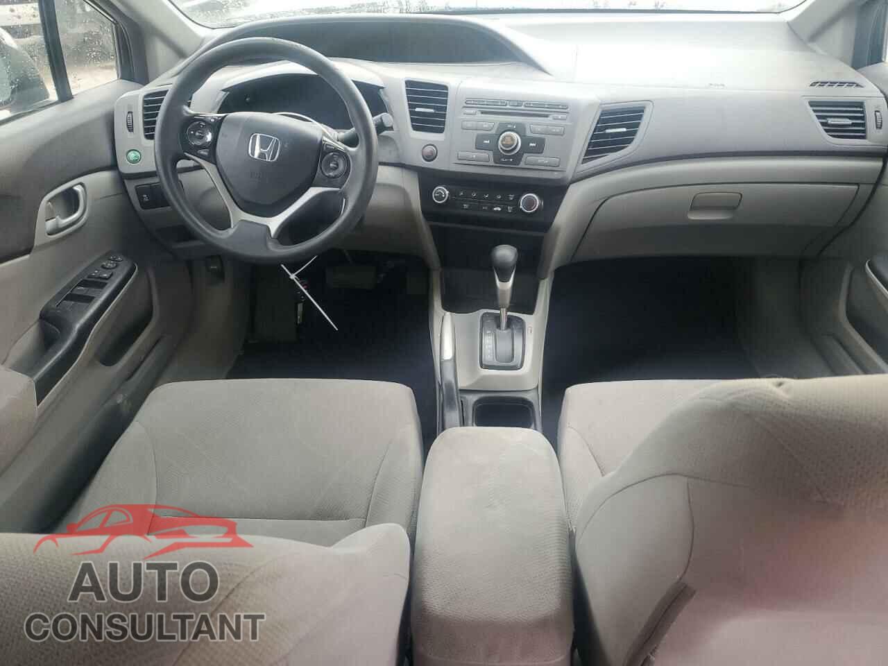 HONDA CIVIC 2012 - 2HGFB2F52CH323812