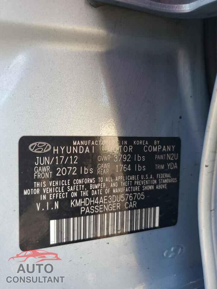 HYUNDAI ELANTRA 2013 - KMHDH4AE3DU576705