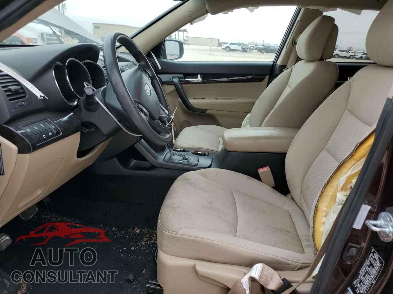 KIA SORENTO 2012 - 5XYKT3A61CG223375