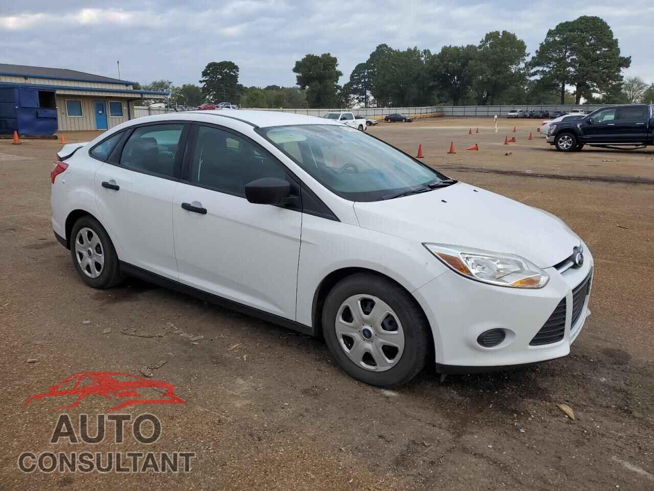 FORD FOCUS 2013 - 1FADP3E27DL167247