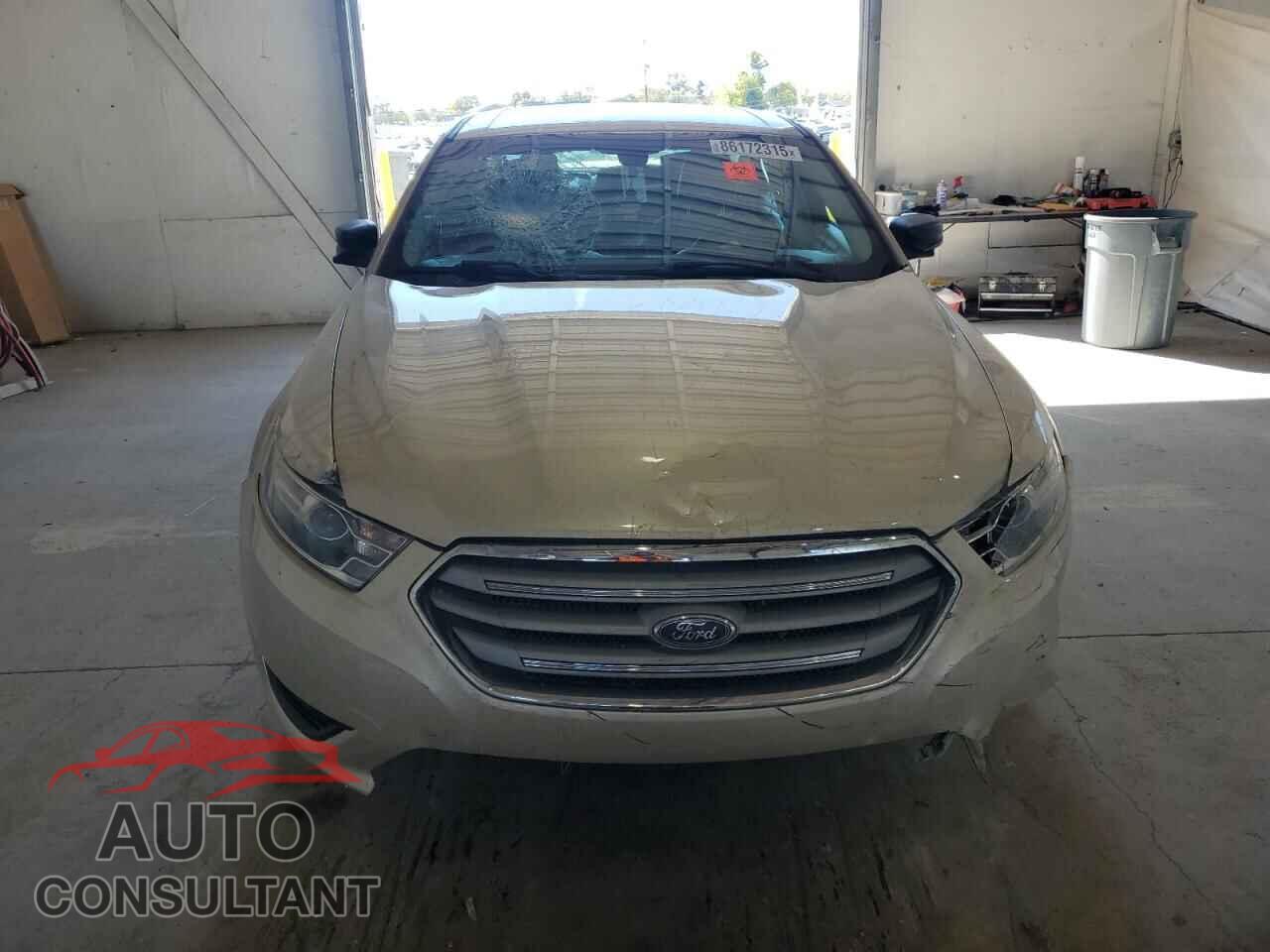 FORD TAURUS 2017 - 1FAHP2D83HG118403