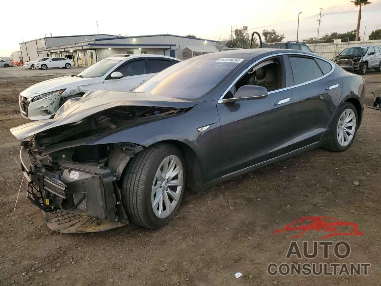 TESLA MODEL S 2016 - 5YJSA1E19GF160886