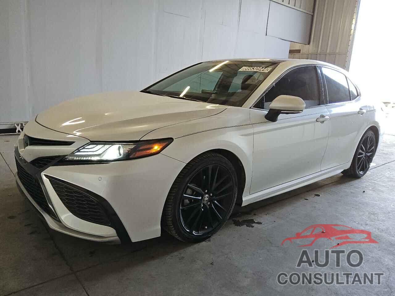 TOYOTA CAMRY 2022 - 4T1KZ1AK0NU065365