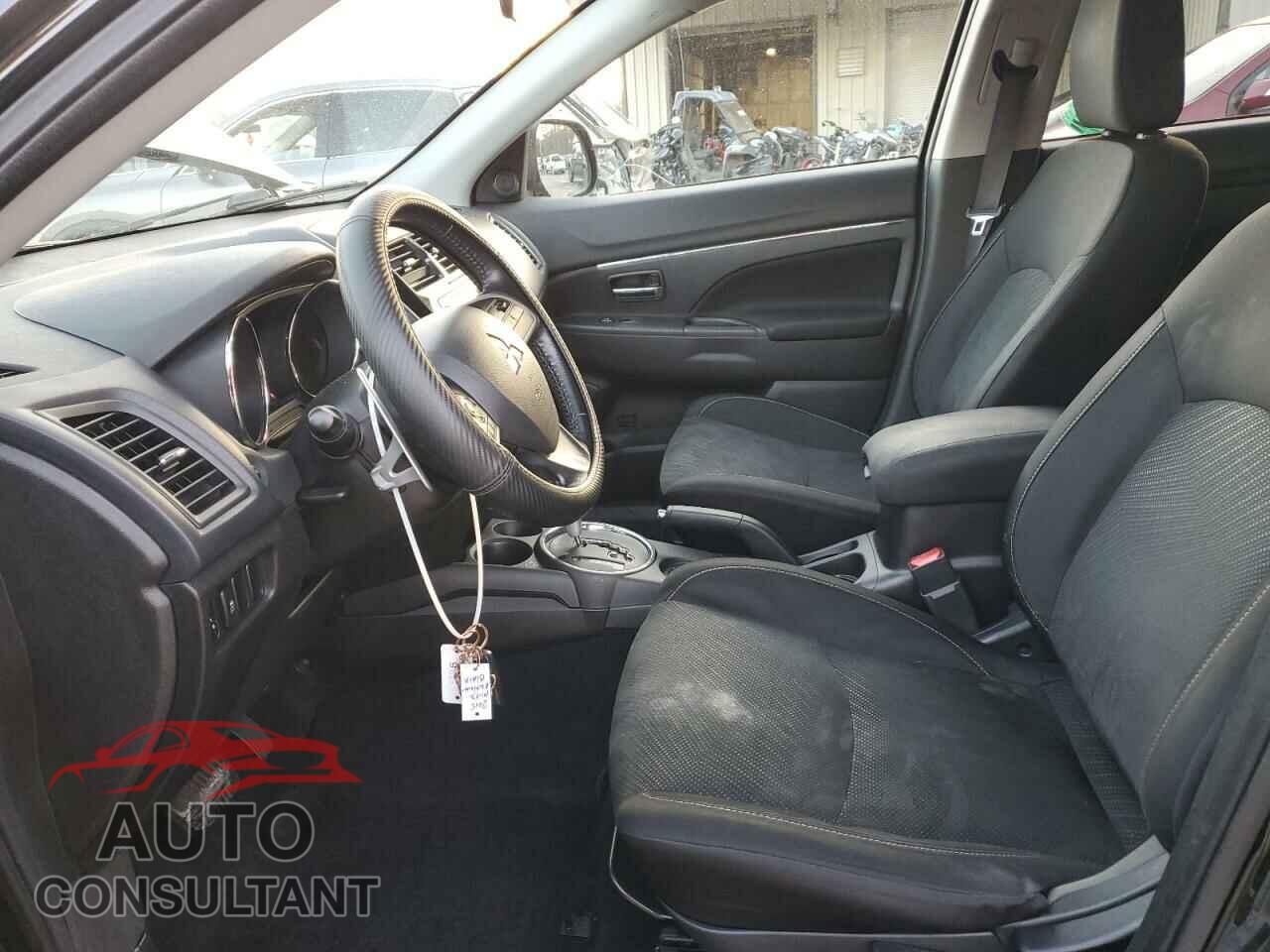 MITSUBISHI OUTLANDER 2015 - 4A4AR4AU7FE003548
