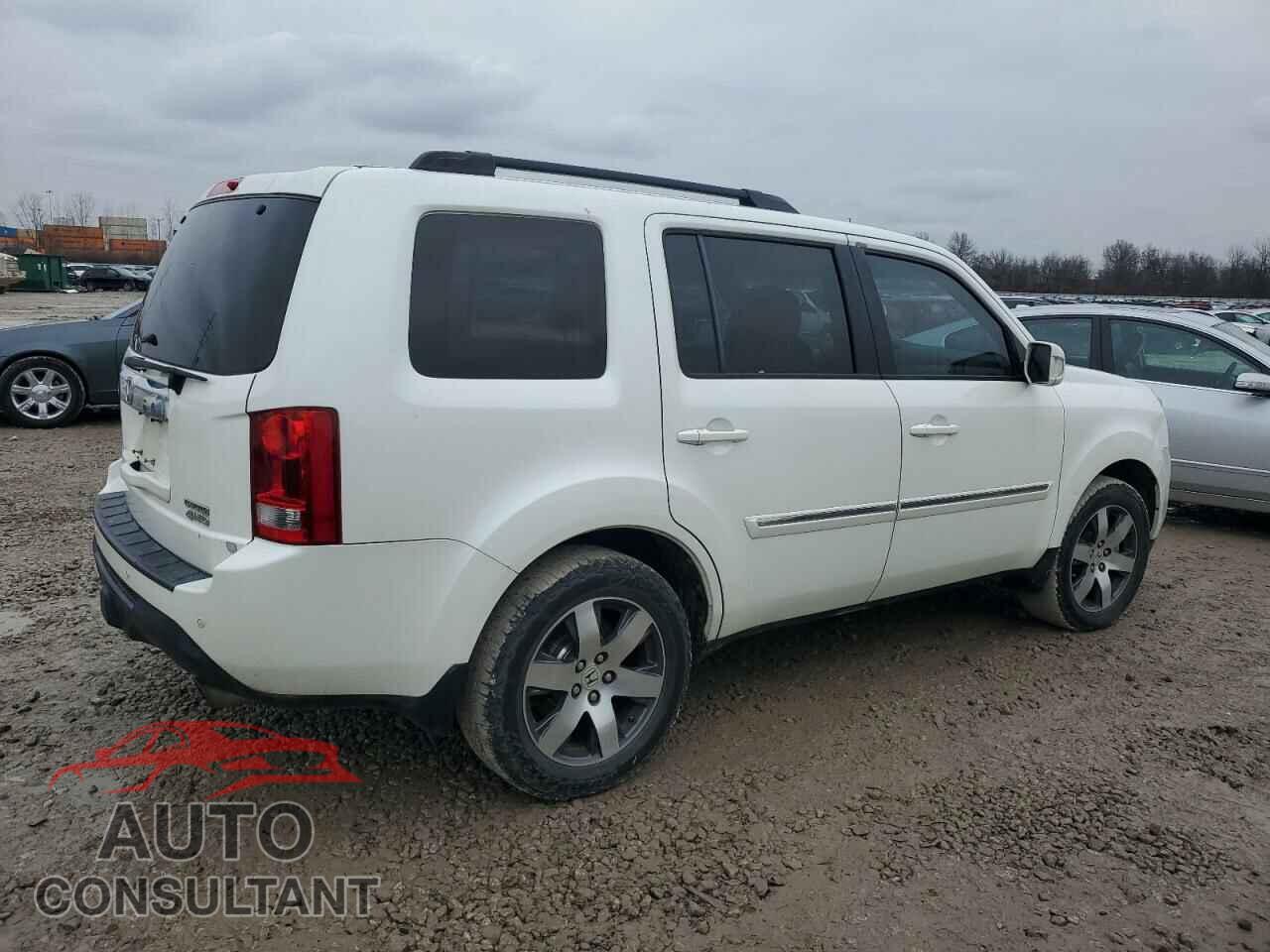 HONDA PILOT 2012 - 5FNYF4H93CB025900