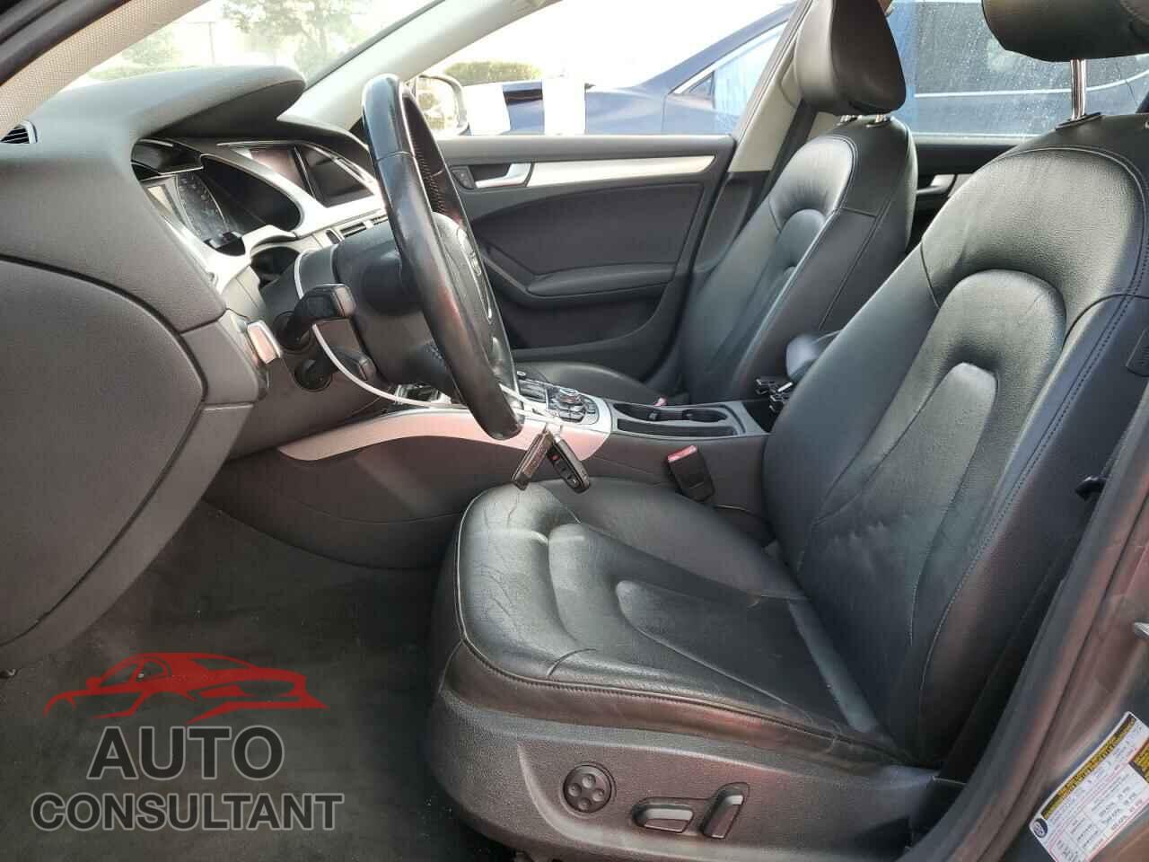 AUDI A4 2012 - WAUEFAFLXCA118595