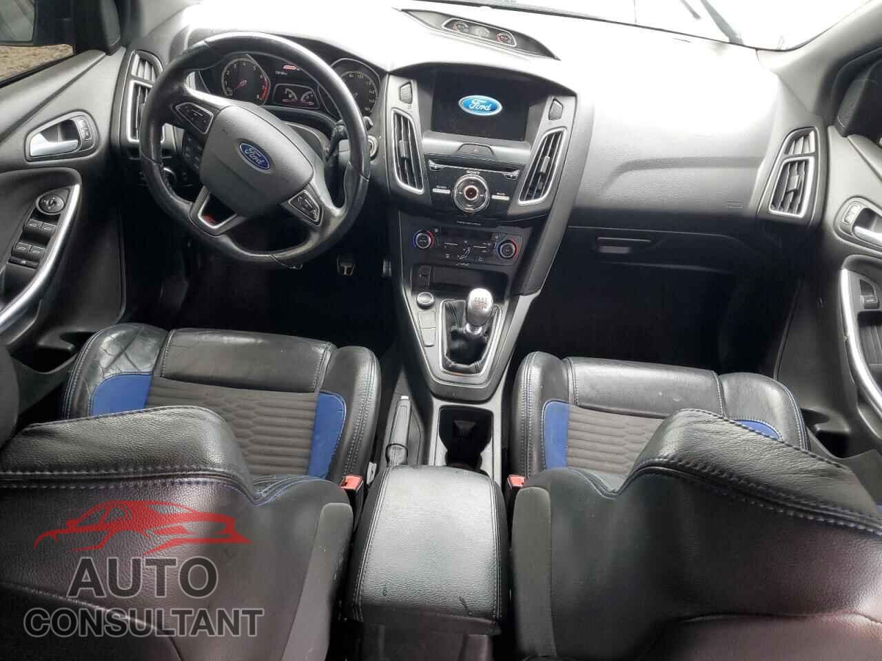 FORD FOCUS 2016 - 1FADP3L9XGL203260