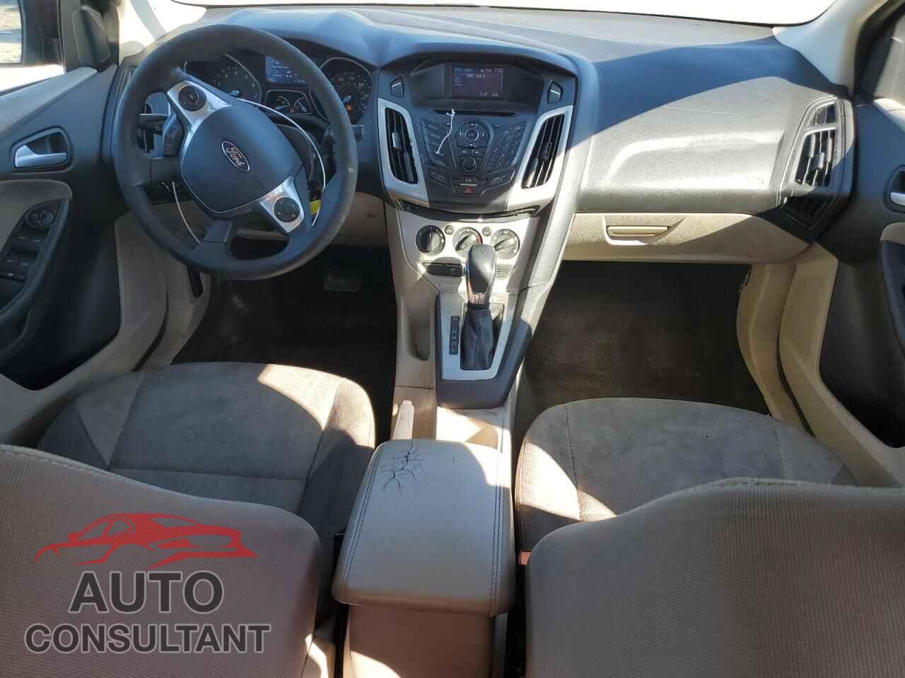FORD FOCUS 2014 - 1FADP3F2XEL179893