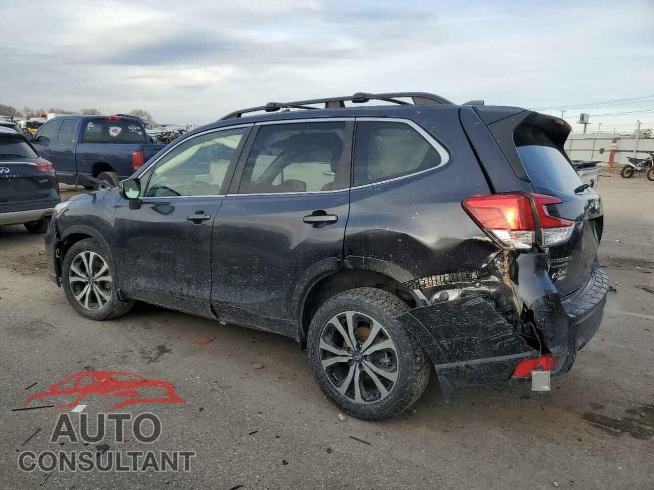 SUBARU FORESTER 2019 - JF2SKASC8KH582001