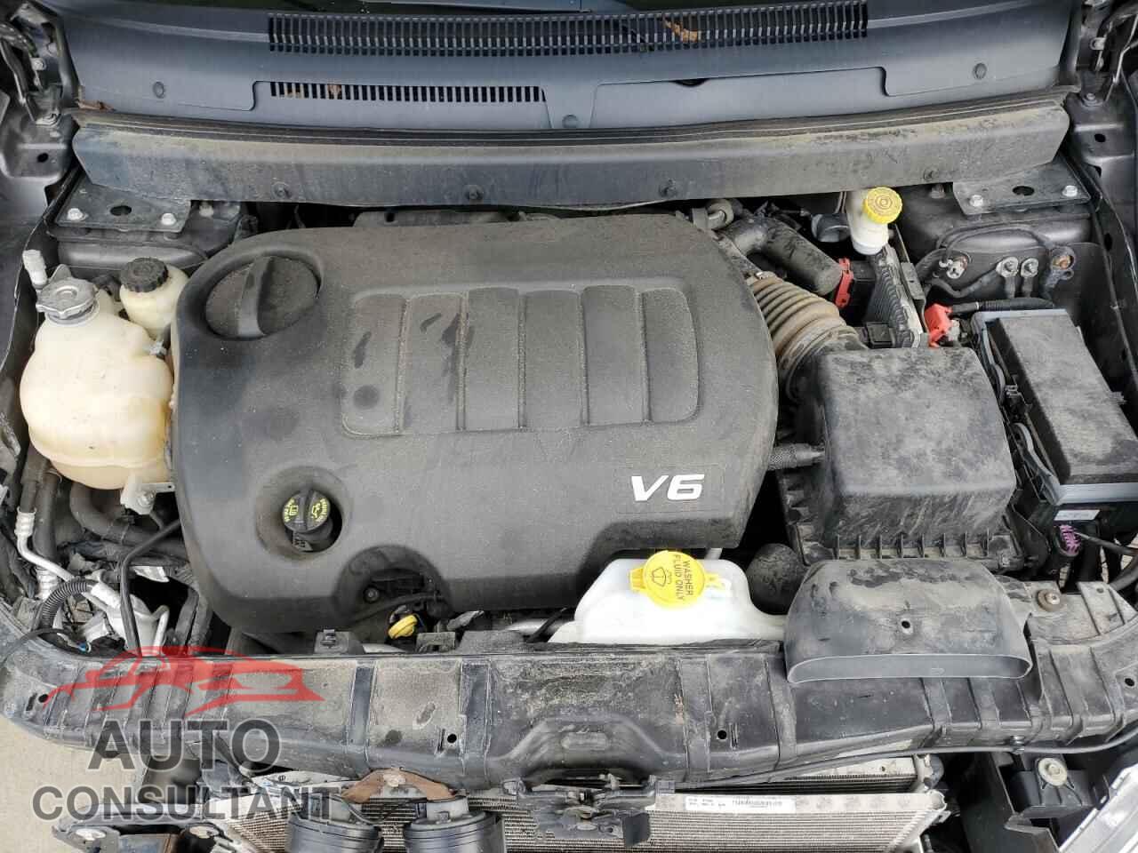 DODGE JOURNEY 2018 - 3C4PDCBG0JT219348