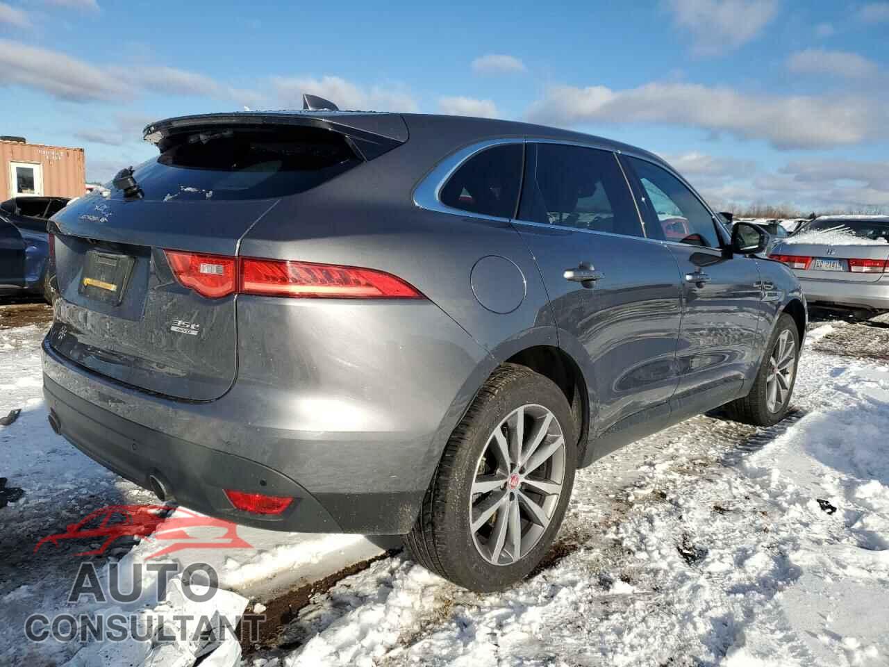 JAGUAR F-PACE 2017 - SADCK2BV6HA072939